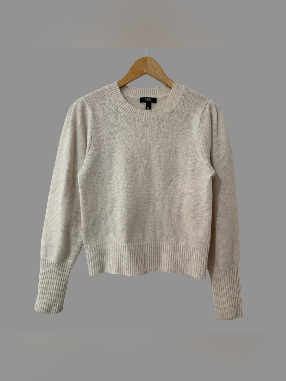 Aqua Off White Long Sleeve Cashmere Crew Neck Sweater XS ($188)